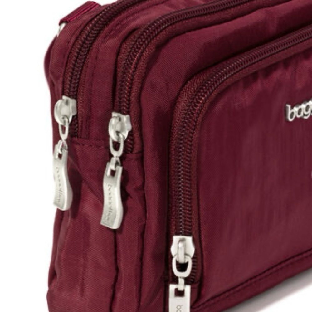 Baggallini Trifecta Wallet RFID Crossbody Bag - Picture 8 of 15
